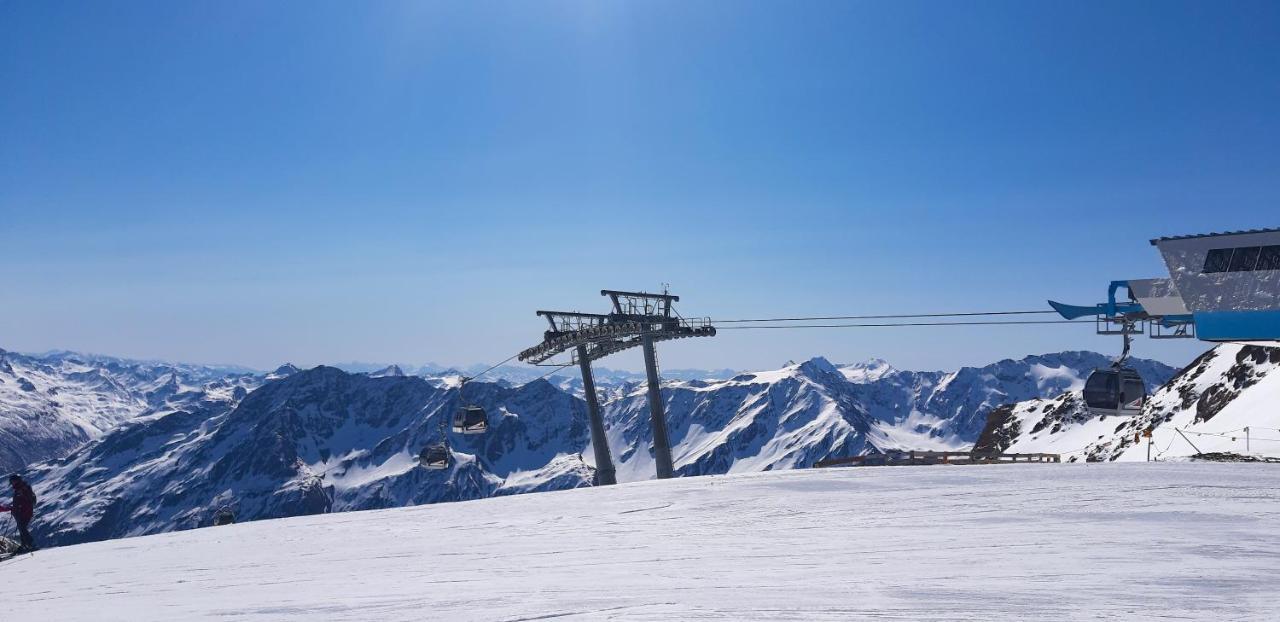 Berghaus Praxmarer Villa Längenfeld Buitenkant foto